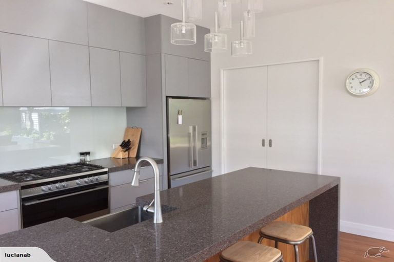 Photo of property in 46 Inglis Street, Seatoun, Wellington, 6022