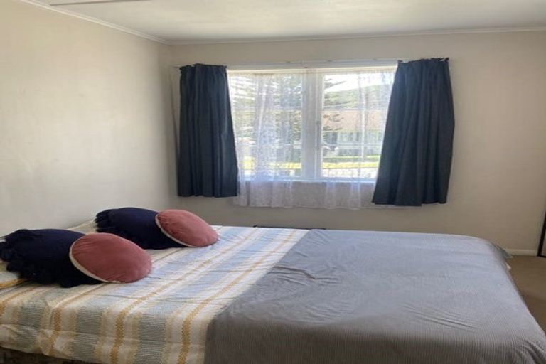 Photo of property in 32a Toomath Street, Naenae, Lower Hutt, 5011