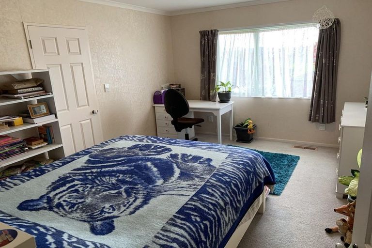 Photo of property in 31 Greenfield Drive, Western Heights, Hamilton, 3200