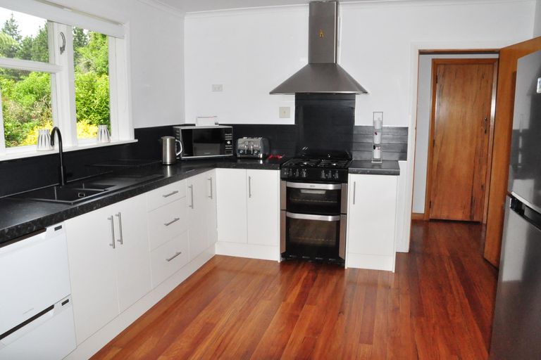 Photo of property in 418 Pahiatua Aokautere Road, Aokautere, Palmerston North, 4471