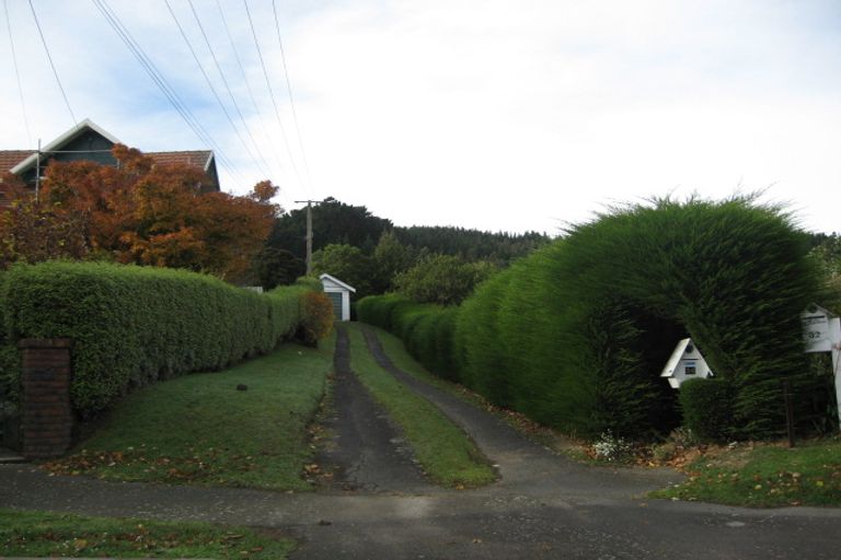 Photo of property in 34 Grandview Crescent, Opoho, Dunedin, 9010