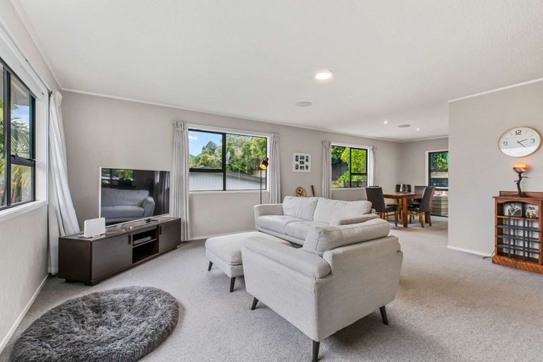 Photo of property in 54 The Circle, Manly, Whangaparaoa, 0930