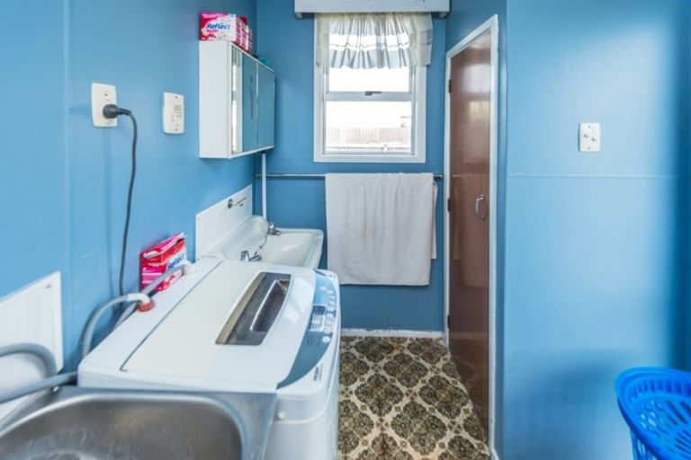 Photo of property in 34a Titoki Street, Castlecliff, Whanganui, 4501