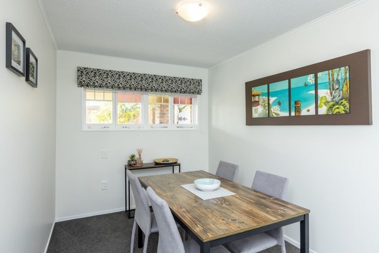 Photo of property in 22 Pukeko Place, Westshore, Napier, 4110