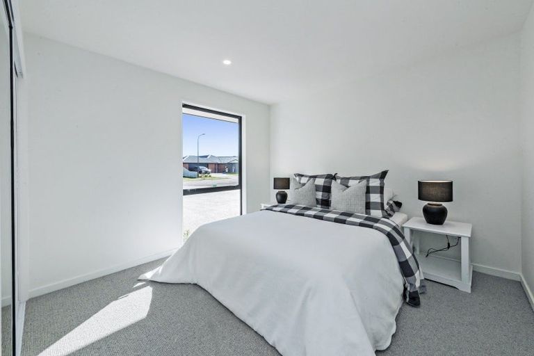 Photo of property in 15 Merino Crescent, Kirwee, 7571