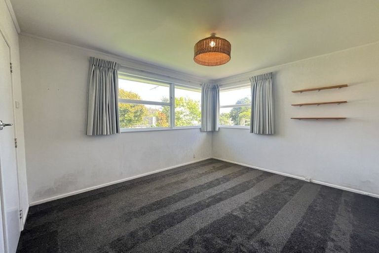 Photo of property in 9 Nimmo Avenue West, Waikanae, 5036