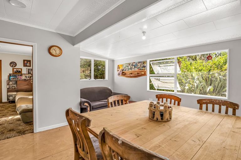 Photo of property in 4 Suther Street, Waverley, 4510