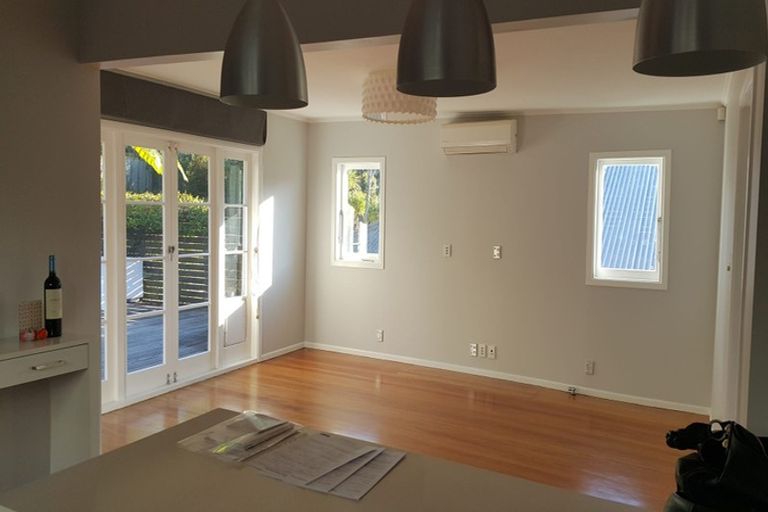 Photo of property in 17 Larchwood Avenue, Westmere, Auckland, 1022