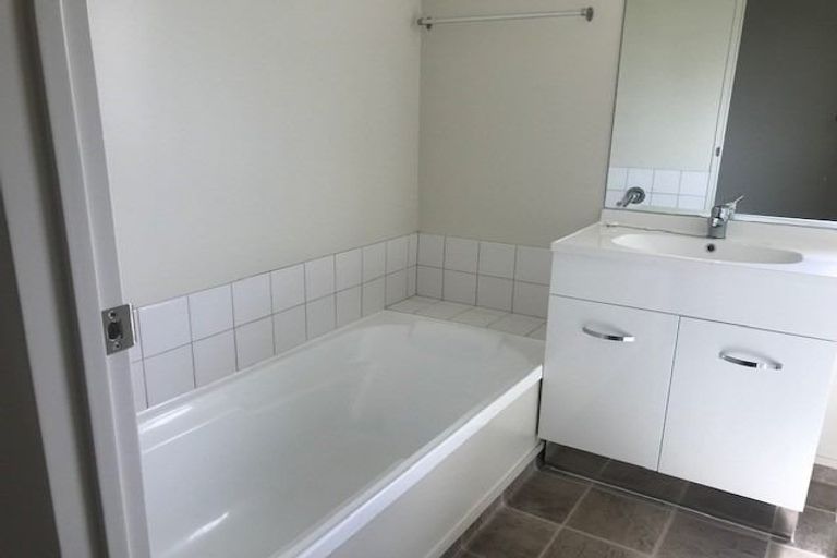 Photo of property in 207a Metcalfe Road, Ranui, Auckland, 0612