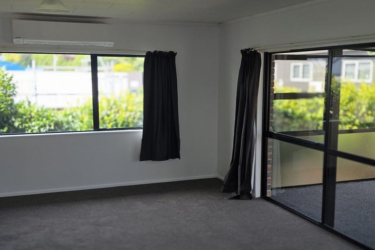 Photo of property in 3/15 Ronald Street, Strandon, New Plymouth, 4312