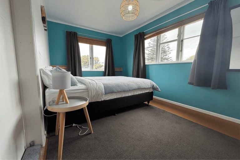 Photo of property in 84 Rua Avenue, Waitarere Beach, Levin, 5510