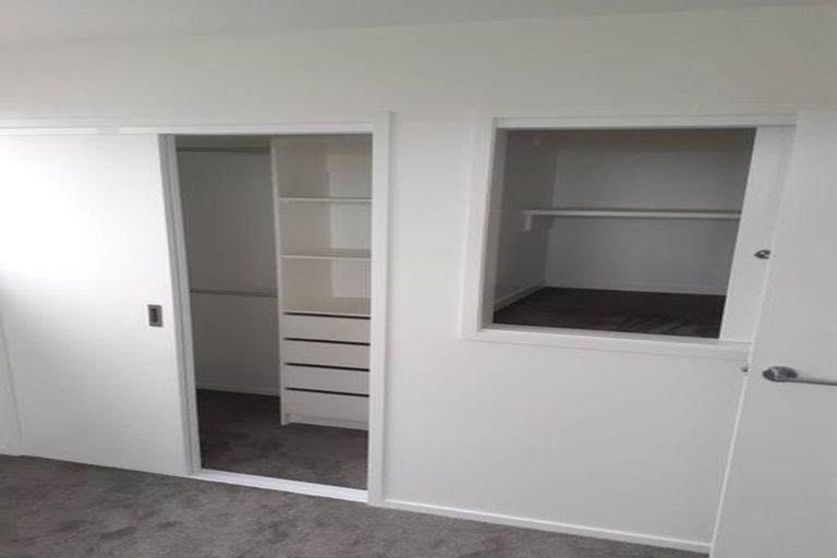 Photo of property in 3/7 Flanshaw Road, Te Atatu South, Auckland, 0610