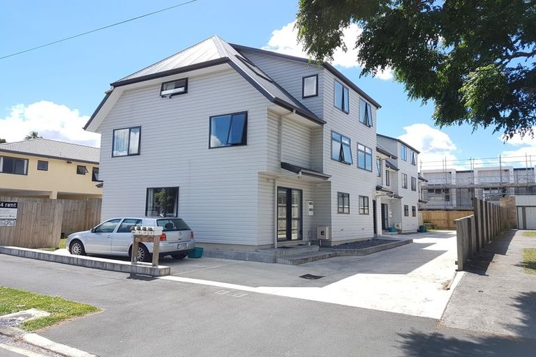 Photo of property in 1/24 Hogan Street, Hamilton East, Hamilton, 3216