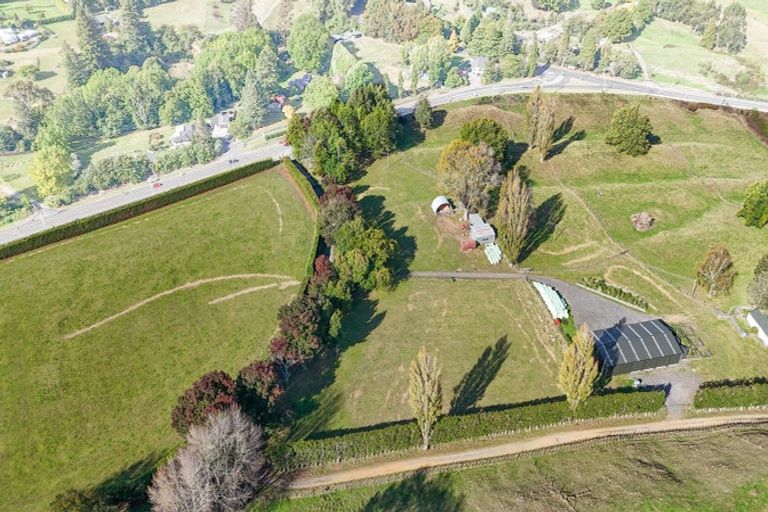 Photo of property in 21 Tauranga Direct Road, Hamurana, Rotorua, 3096