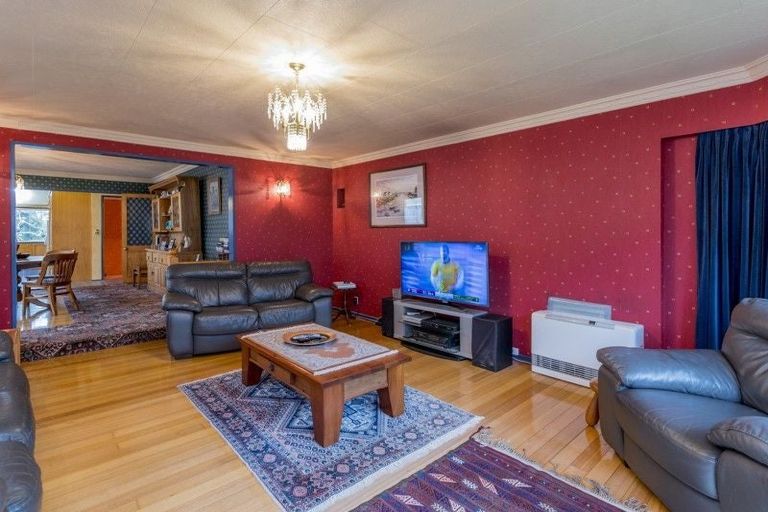 Photo of property in 16 Regal Street, Levin, 5510