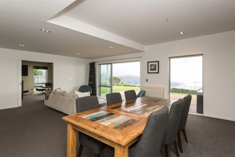 Photo of property in 25 Parkridge Place, Mount Pleasant, Christchurch, 8081