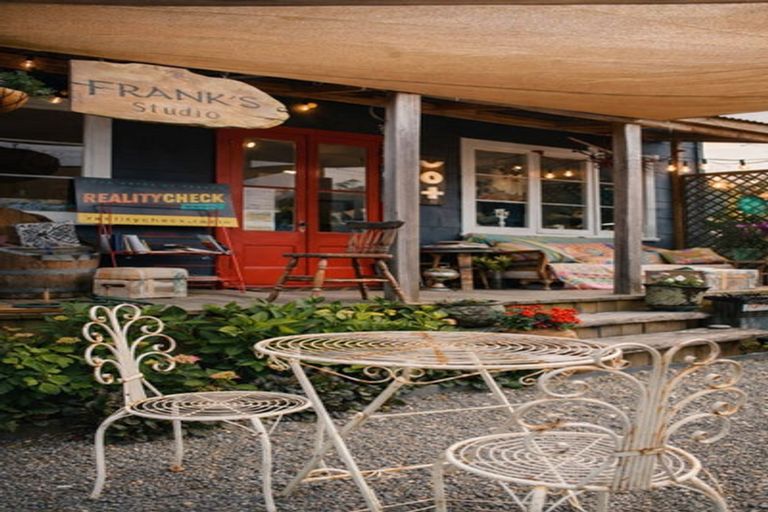 Photo of property in 81 Waller Street, Murchison, 7007