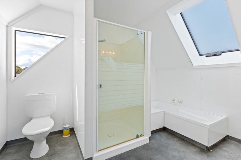 Photo of property in 35 Oriwa Crescent, Otaki, 5512