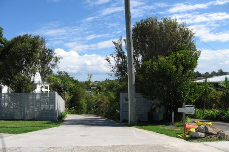 Photo of property in 7 Ringwood Street, Torbay, Auckland, 0630