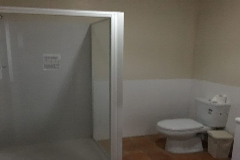 Photo of property in 16 Meynell Court, Glen Eden, Auckland, 0602