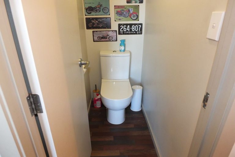 Photo of property in 12 Brown Terrace, Foxton Beach, Foxton, 4815