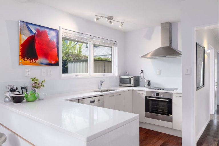 Photo of property in 61a Glandovey Road, Fendalton, Christchurch, 8052