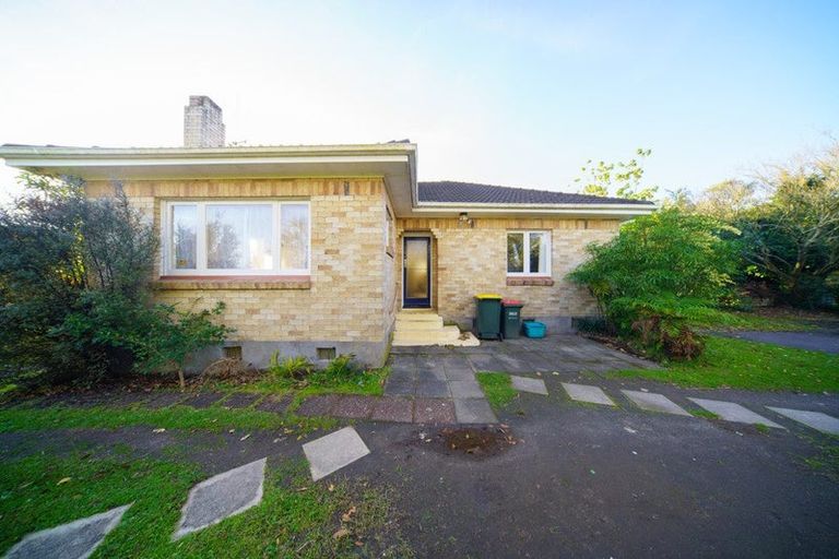 Photo of property in 8 Verel Street, Fairfield, Hamilton, 3214