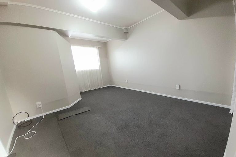 Photo of property in 5b Rosebank Road, Avondale, Auckland, 1026