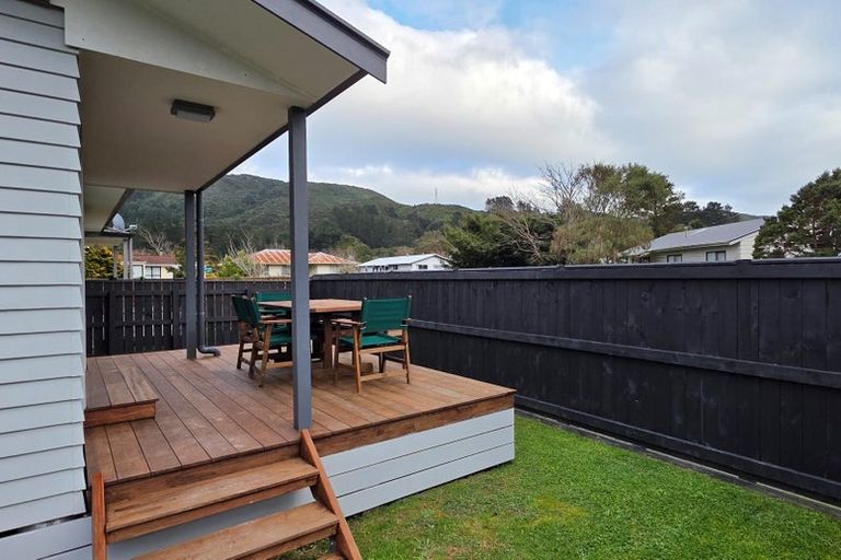 Photo of property in 2b Ipswich Grove, Wainuiomata, Lower Hutt, 5014