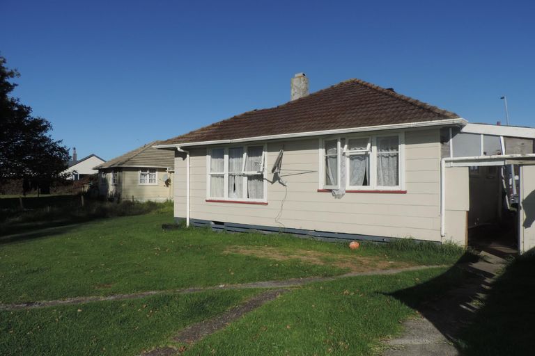 Photo of property in 14 Rotowaro Road, Huntly, 3700