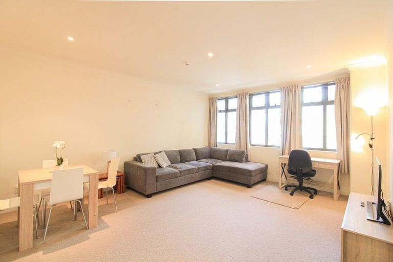 Photo of property in Kelvin House, 1d/16 The Terrace, Wellington Central, Wellington, 6011