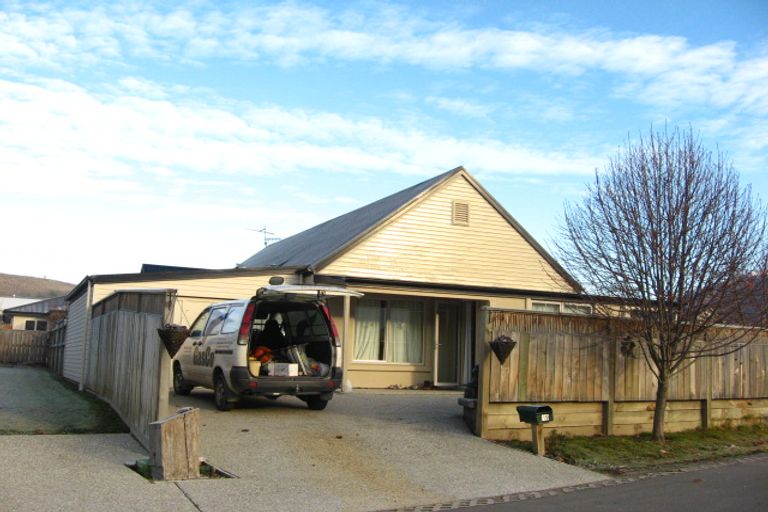 Photo of property in 19 Shanahan Lane, Arrowtown, 9302