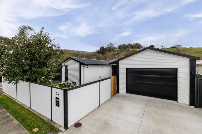 Photo of property in 23 Golding Road, Taradale, Napier, 4112