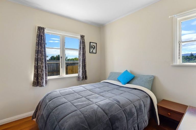 Photo of property in 38 Marine Parade, Otaki Beach, Otaki, 5512