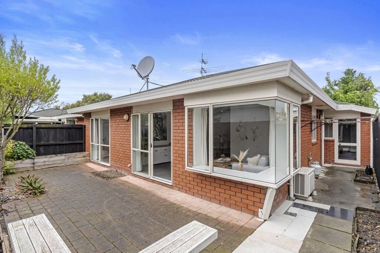 Photo of property in 3/77 Matipo Street, Riccarton, Christchurch, 8041