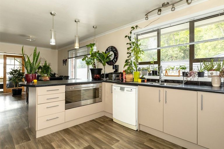 Photo of property in 4 Wilson Street, Seaview, Timaru, 7910