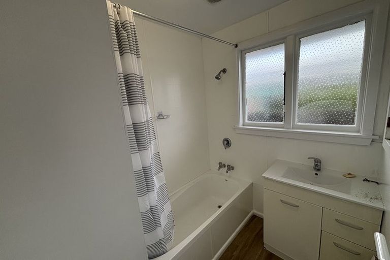 Photo of property in 87a Roberta Drive, Somerfield, Christchurch, 8024