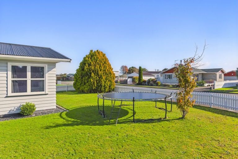 Photo of property in 2 Weld Street, Levin, 5510