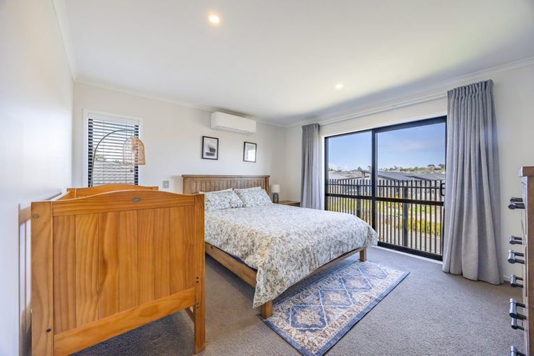 Photo of property in 97 Schoolside Road, Kumeu, 0810