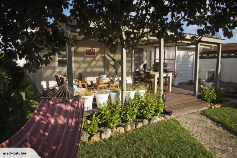 Photo of property in 18 Freyberg Avenue, Tamatea, Napier, 4112