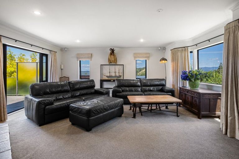 Photo of property in 80 Tarapatiki Drive, Whitianga, 3510