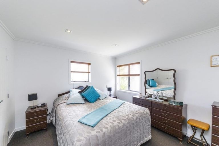 Photo of property in 23a Rosalie Terrace, Kelvin Grove, Palmerston North, 4414