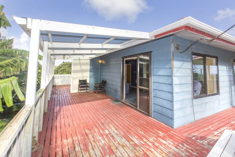 Photo of property in 5 Ripiro Drive, Baylys Beach, Dargaville, 0377