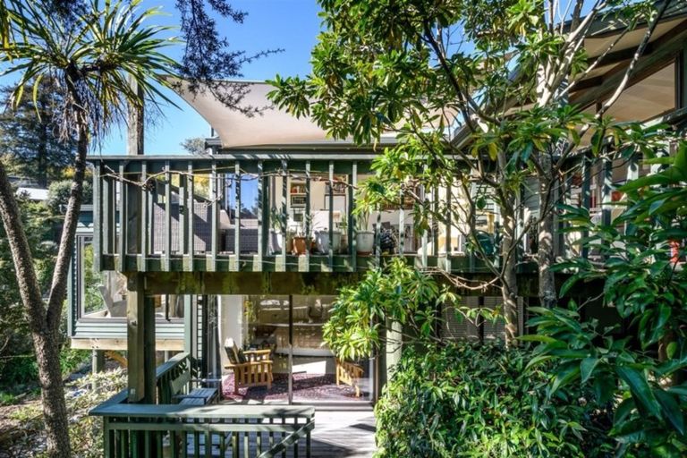 Photo of property in 6 Malcolm Place, Britannia Heights, Nelson, 7010