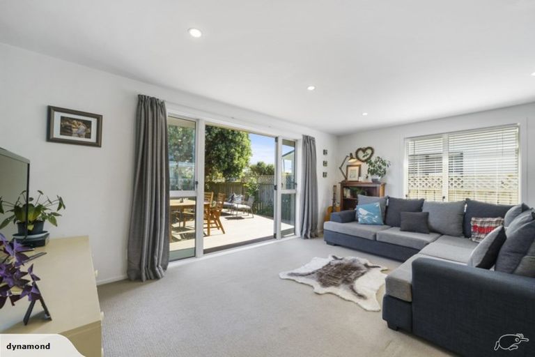 Photo of property in 26 Bay Drive, Titahi Bay, Porirua, 5022