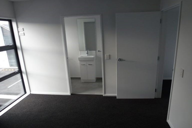 Photo of property in 10/259 Kilmore Street, Christchurch Central, Christchurch, 8011