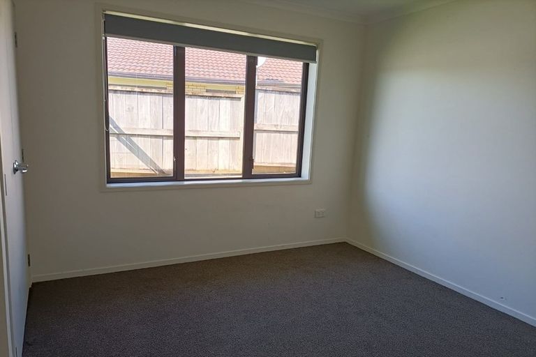 Photo of property in 10 Mcgowan Rise, Tuakau, 2121