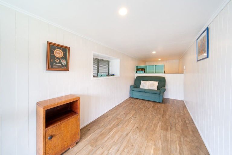 Photo of property in 16 Wharua Road, Oakura, Hikurangi, 0184