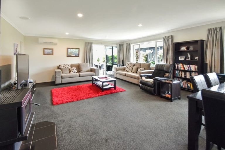 Photo of property in 8 Greenfield Place, Twizel, 7901