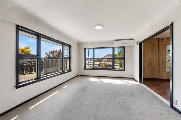 Photo of property in 65 Eureka Street, Aranui, Christchurch, 8061